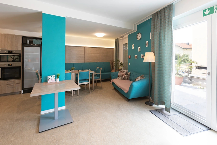 intensivpflege-wohngemeinschaften-amalia-altenpflege-intensivpflege-beatmungspflege-neptun-eingliederungshilfe-traunstein-06